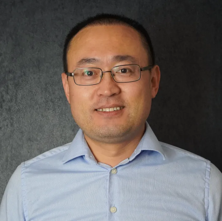 Chuntian Hu